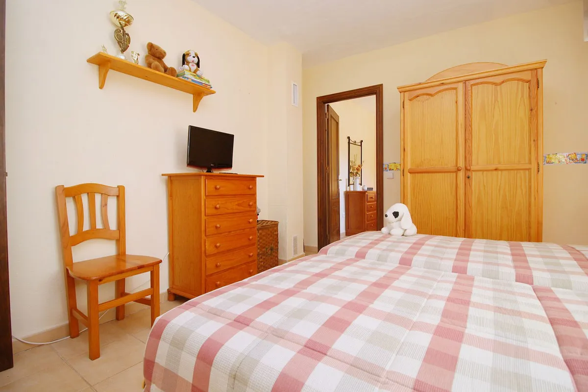 cda38ca8-e68d-40ef-902c-c7ce713398a2