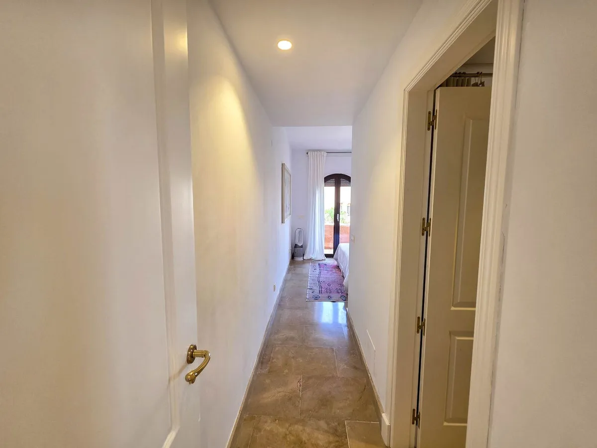 aac8cbb3-305f-40bc-bfa3-4b6bee3aa62d