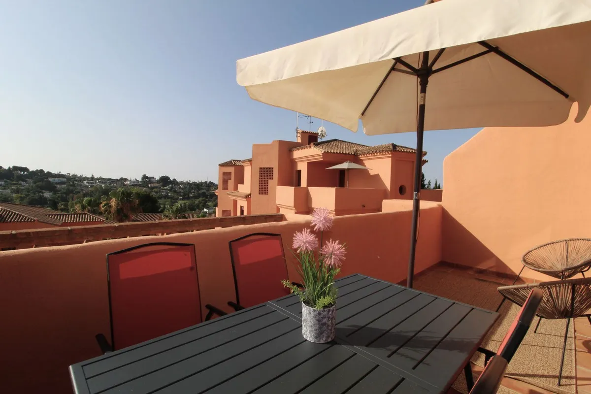 2e7d9e27-c989-48da-aa43-a87834f505b3