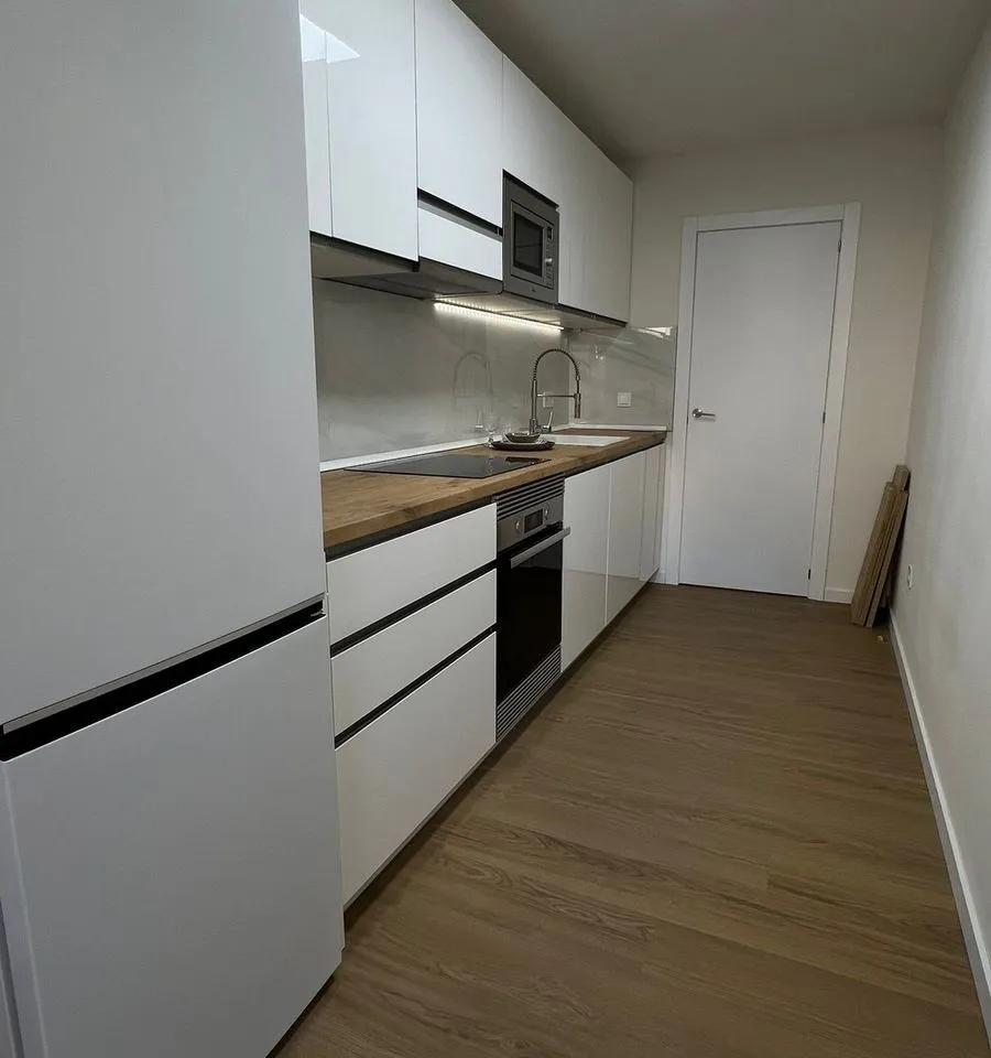 62e96693-fba7-4214-a1da-b6f495963e64