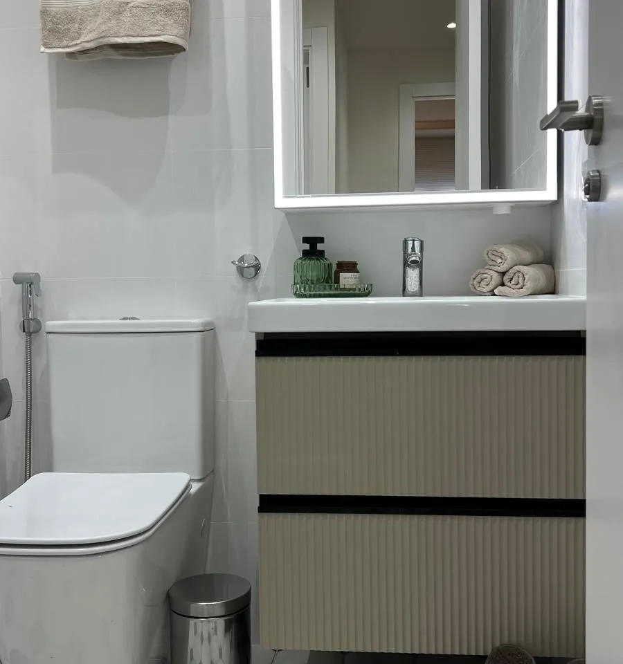 97e1e73d-ed10-4088-9ee6-2e59bd641066