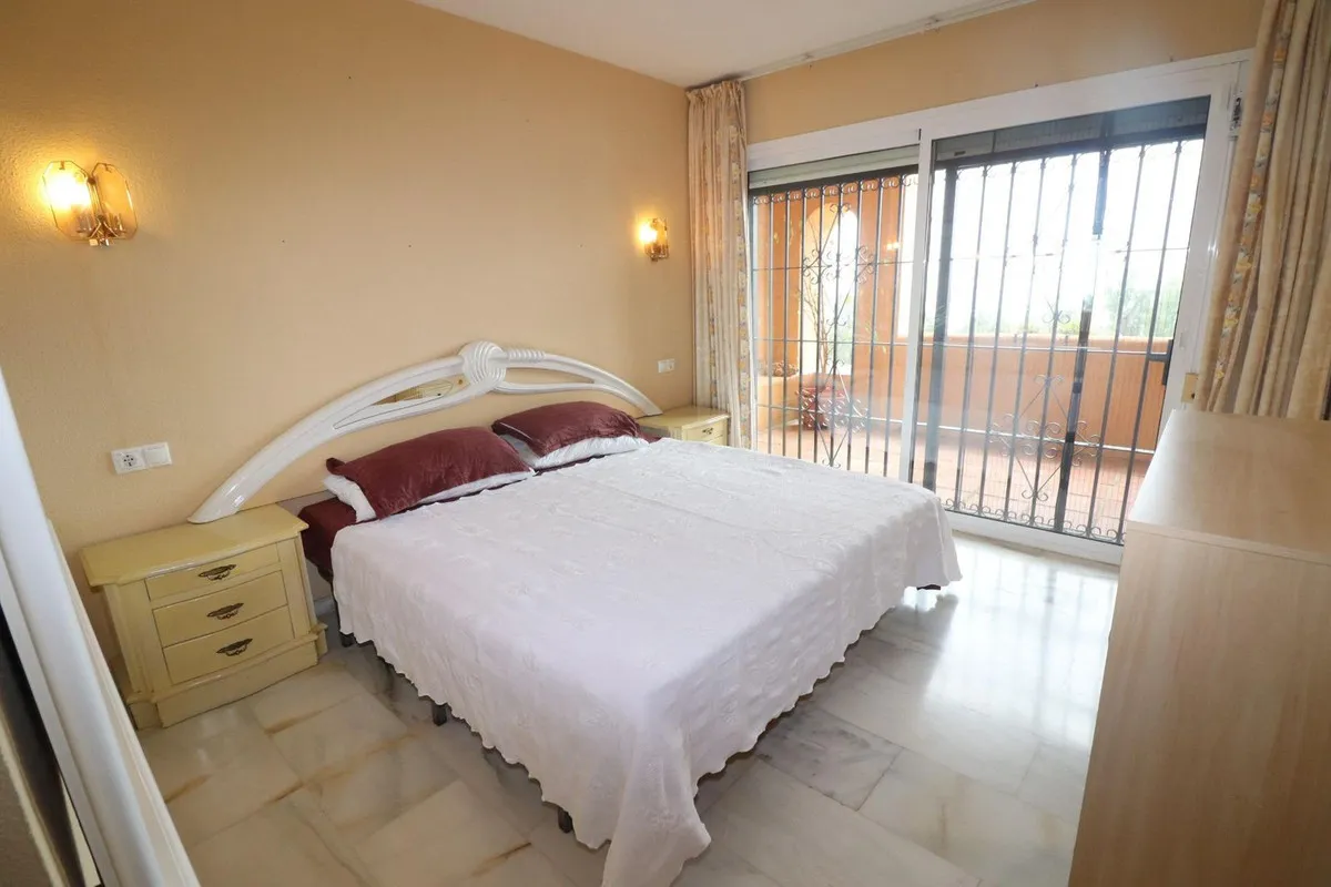 5cab2815-06c6-45ee-8b15-a1597f6c5a09