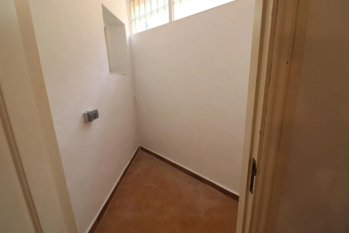 6ee32fc1-48e0-40d3-b9dc-32c54f668a57