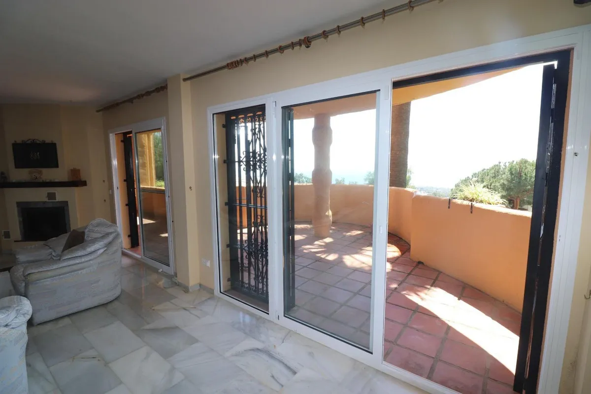 936eb718-6ebf-4a19-8573-10e3c86736ef