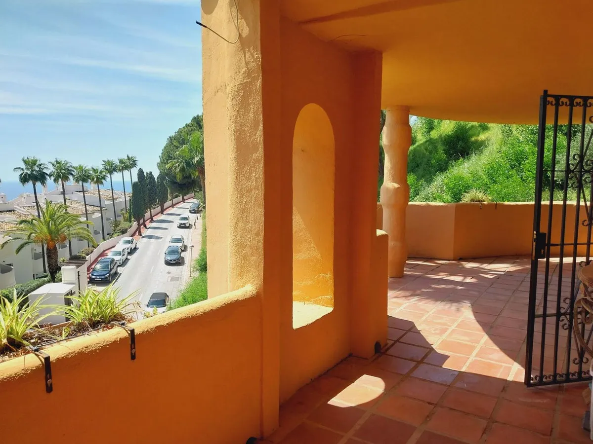 d42b9016-3ad4-49bf-a358-bfbb1711e51e