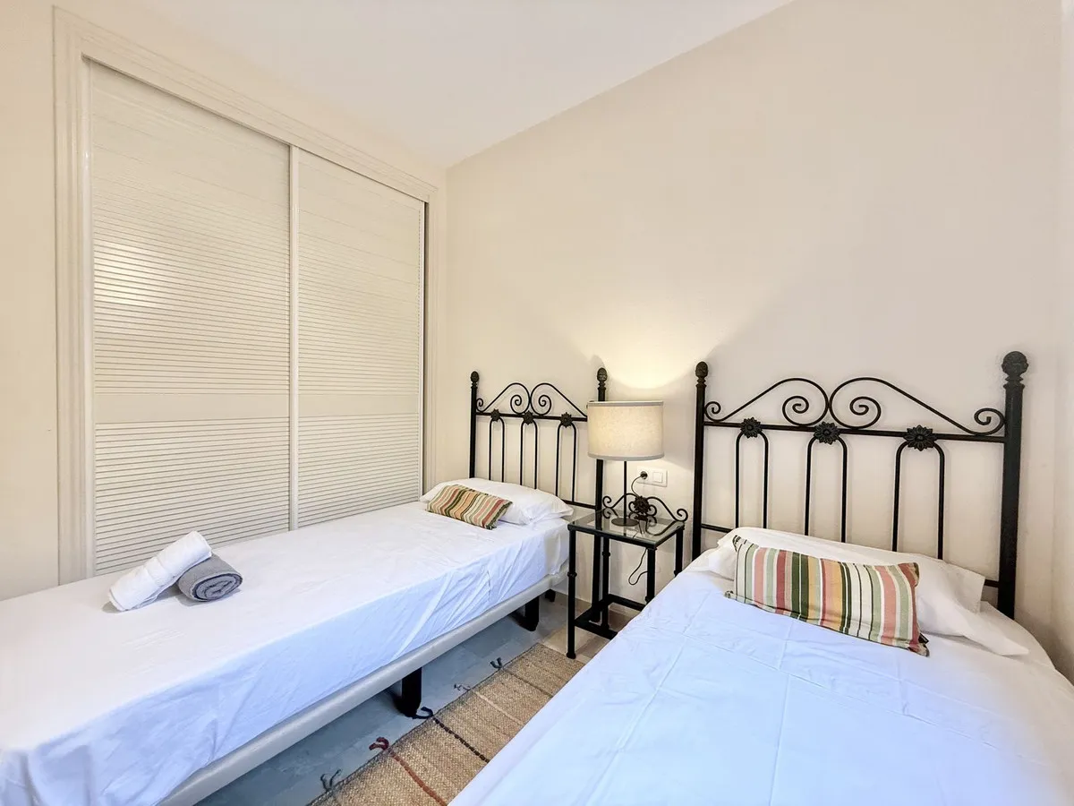 abb210d3-5d18-4cef-ad96-f34d79c10222