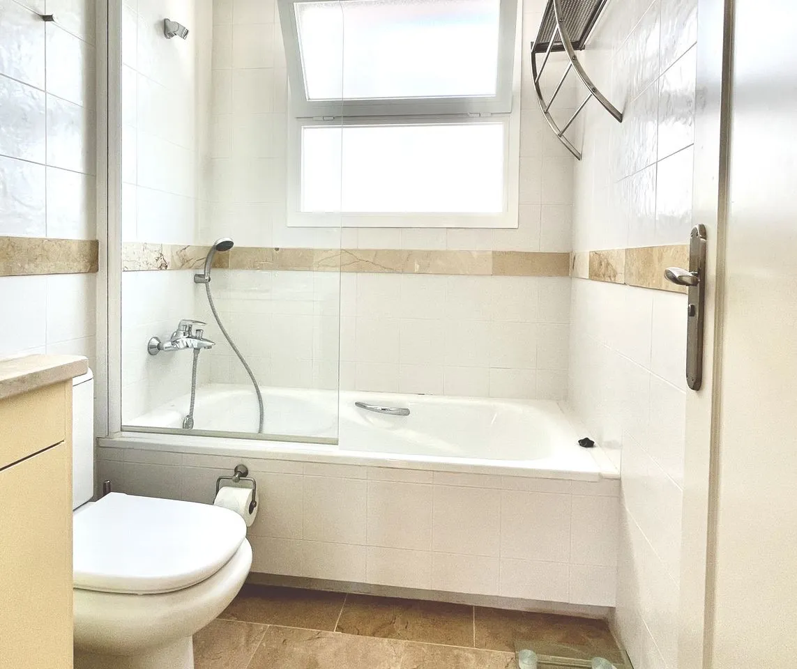 1c865f51-8ed5-4029-81ab-6429836b24a1