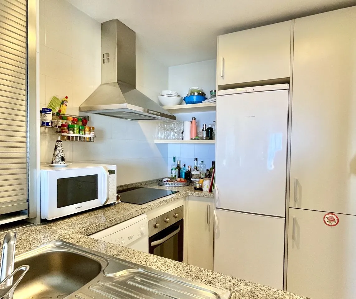 94a946d4-817e-416a-a63d-f89be97e107b