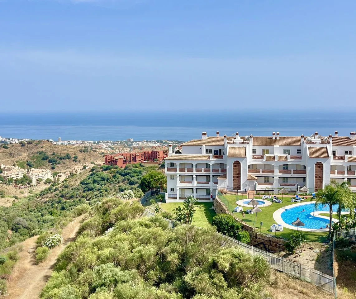 9b823bc8-a665-4258-9cb3-2f91a4c2234d