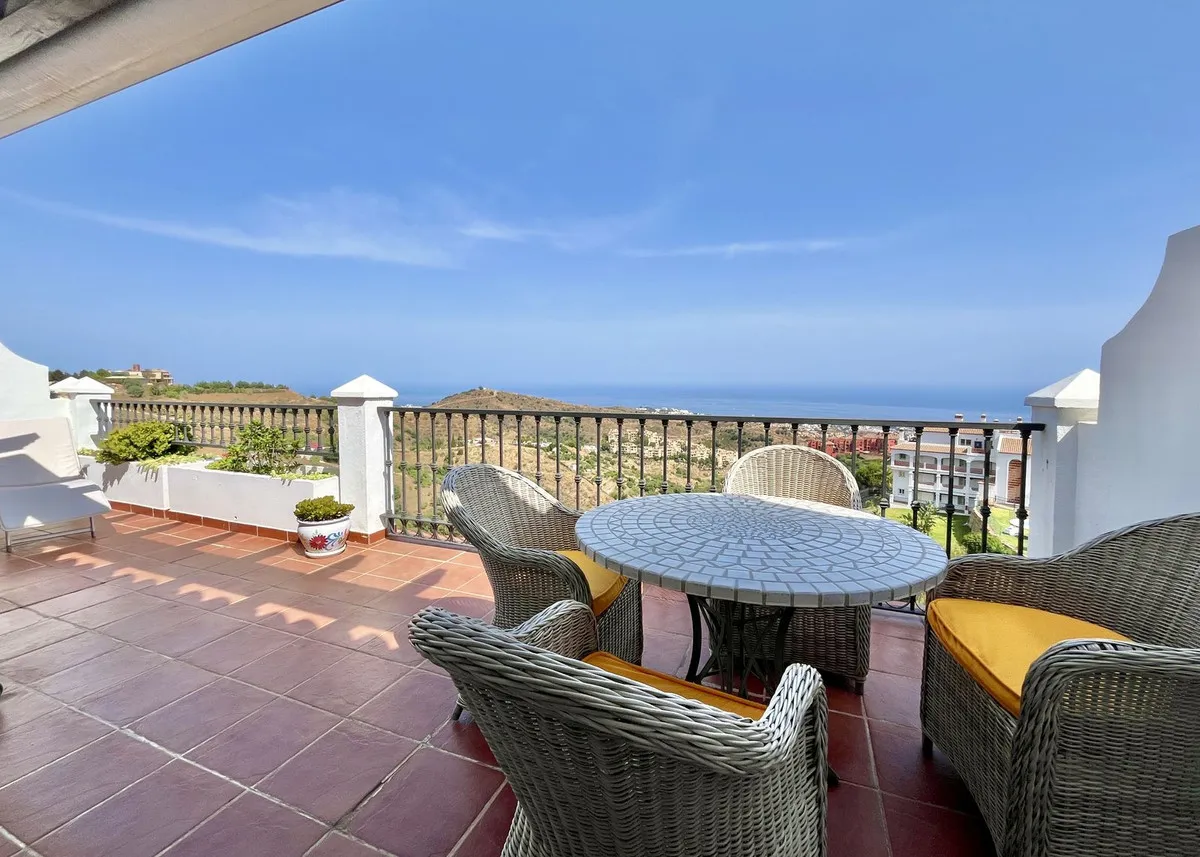 cf67fe16-fd70-44f6-b637-7a939b683925