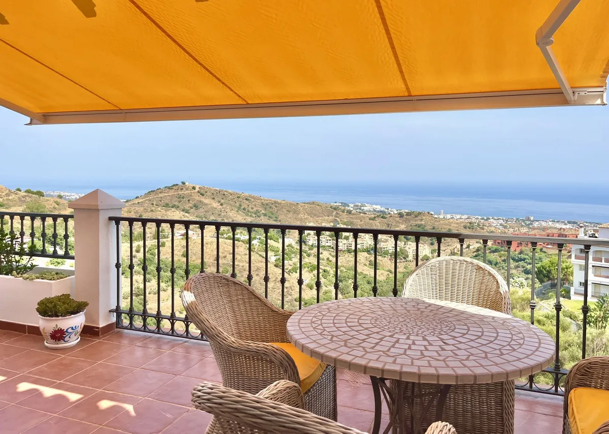 f2ef025a-fb23-40c3-a4a6-ffc791106fa3