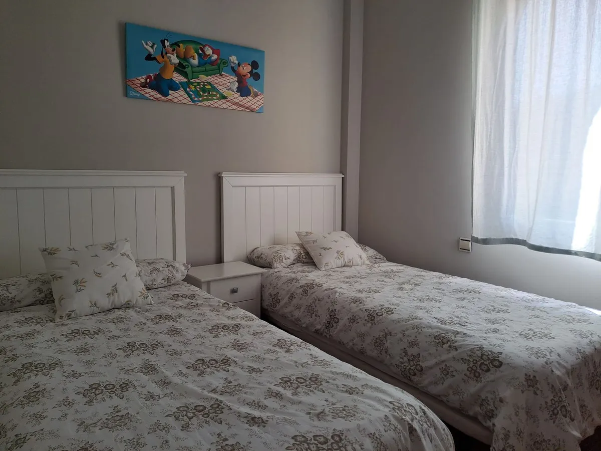 ba8a8477-69f1-4b46-90ab-7b941013f07e