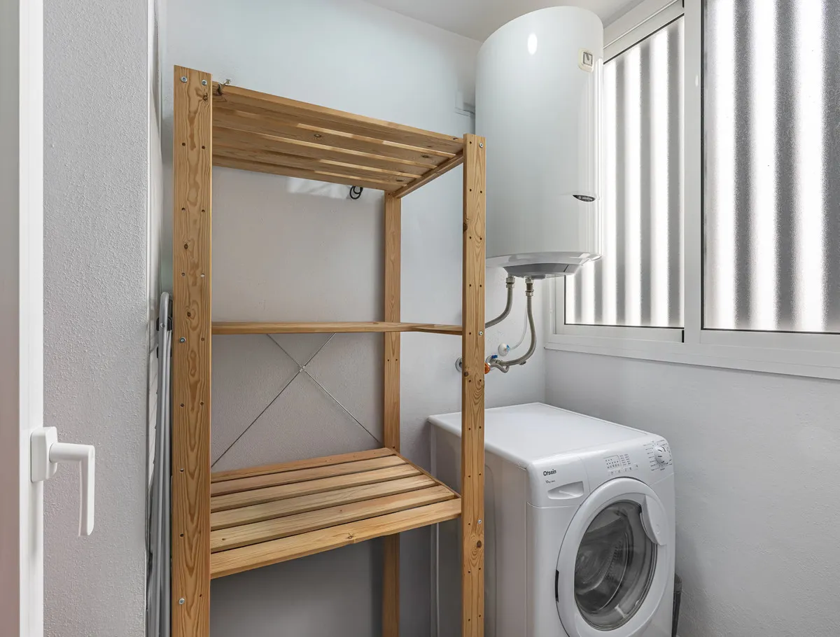 aa8c4323-3e10-411b-a282-67f2b46f7ec1