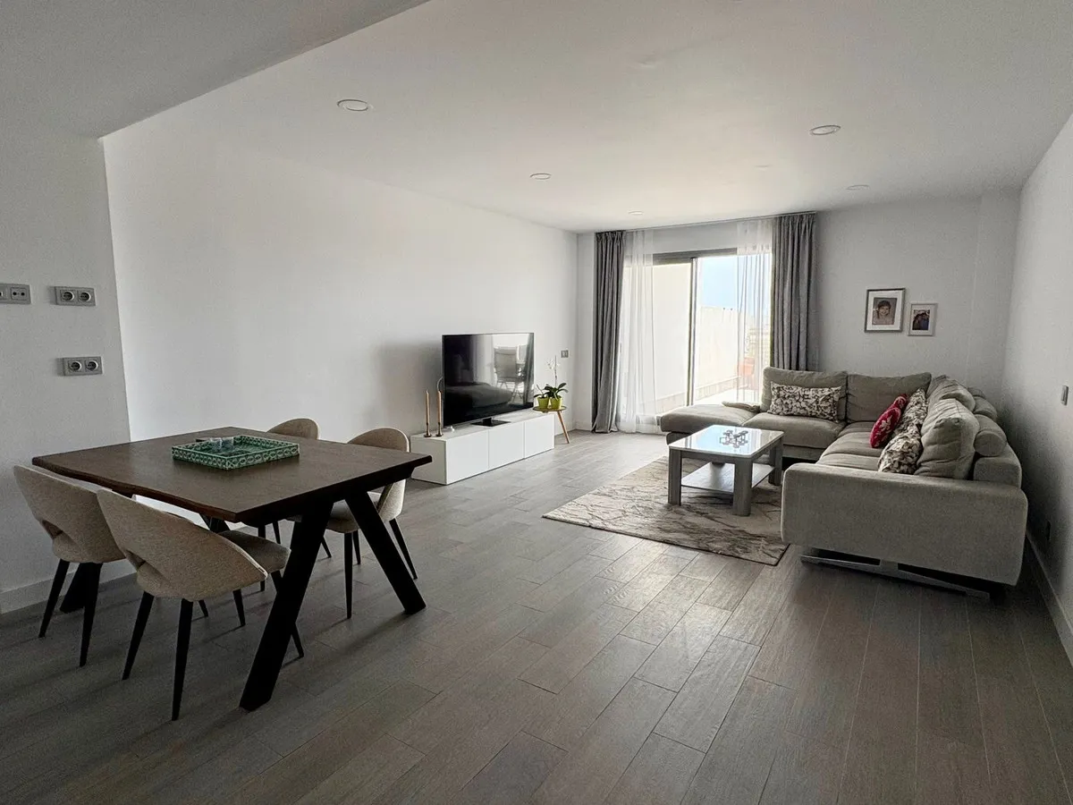 1a692ea9-5df6-4a12-8099-9cc63e6f5b67