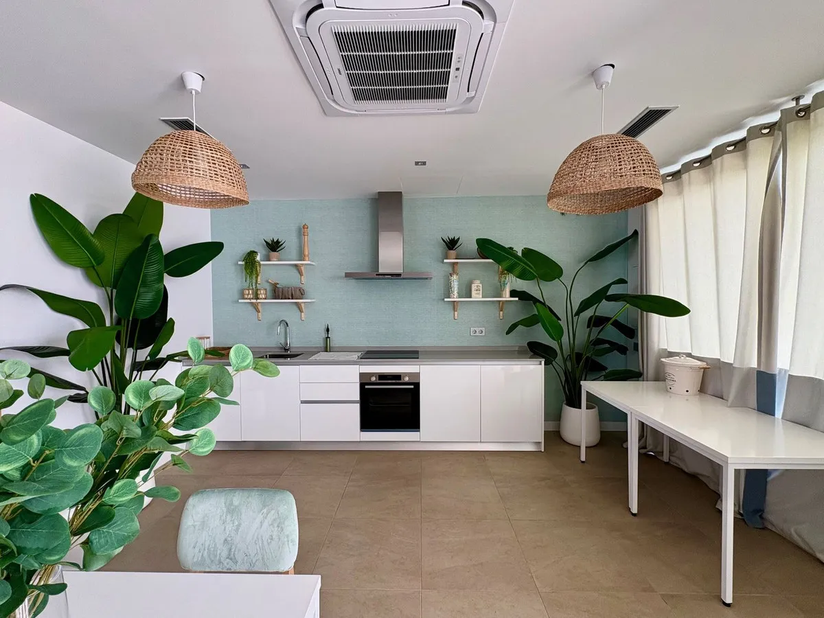 92ab86ce-f23b-481b-9f95-38f2a99efcda