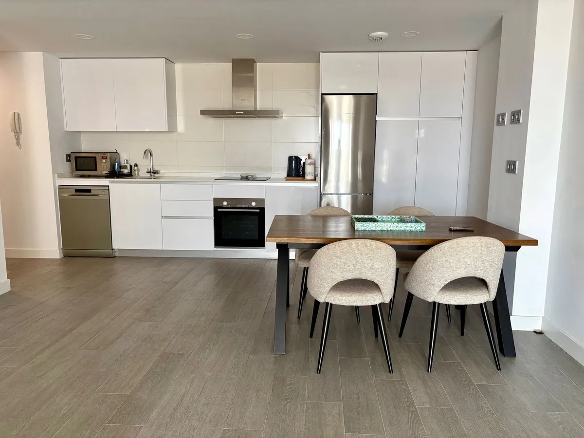 aa4f2f23-9944-4520-ad9c-47b9683ba59a