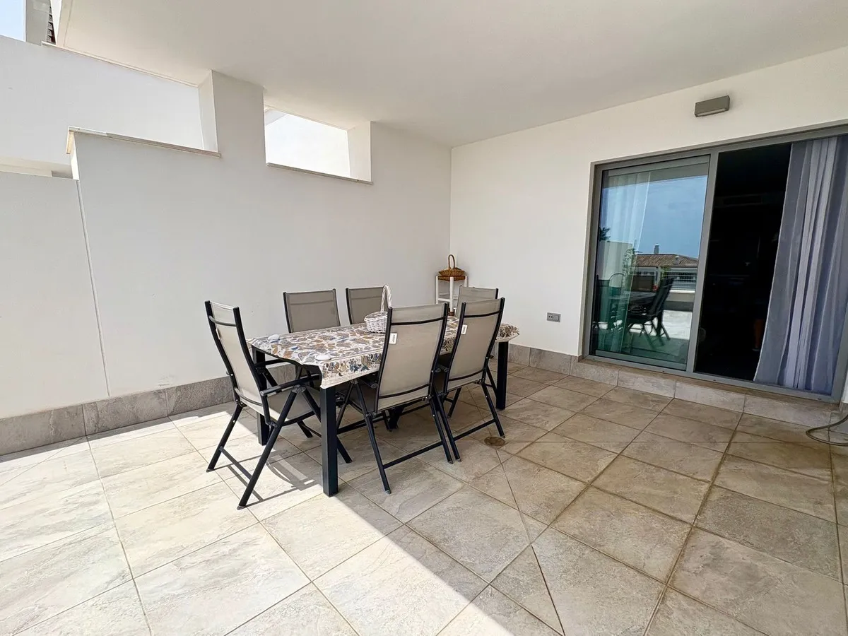 eb794fec-dbf4-48ea-ac03-3754391cc05a