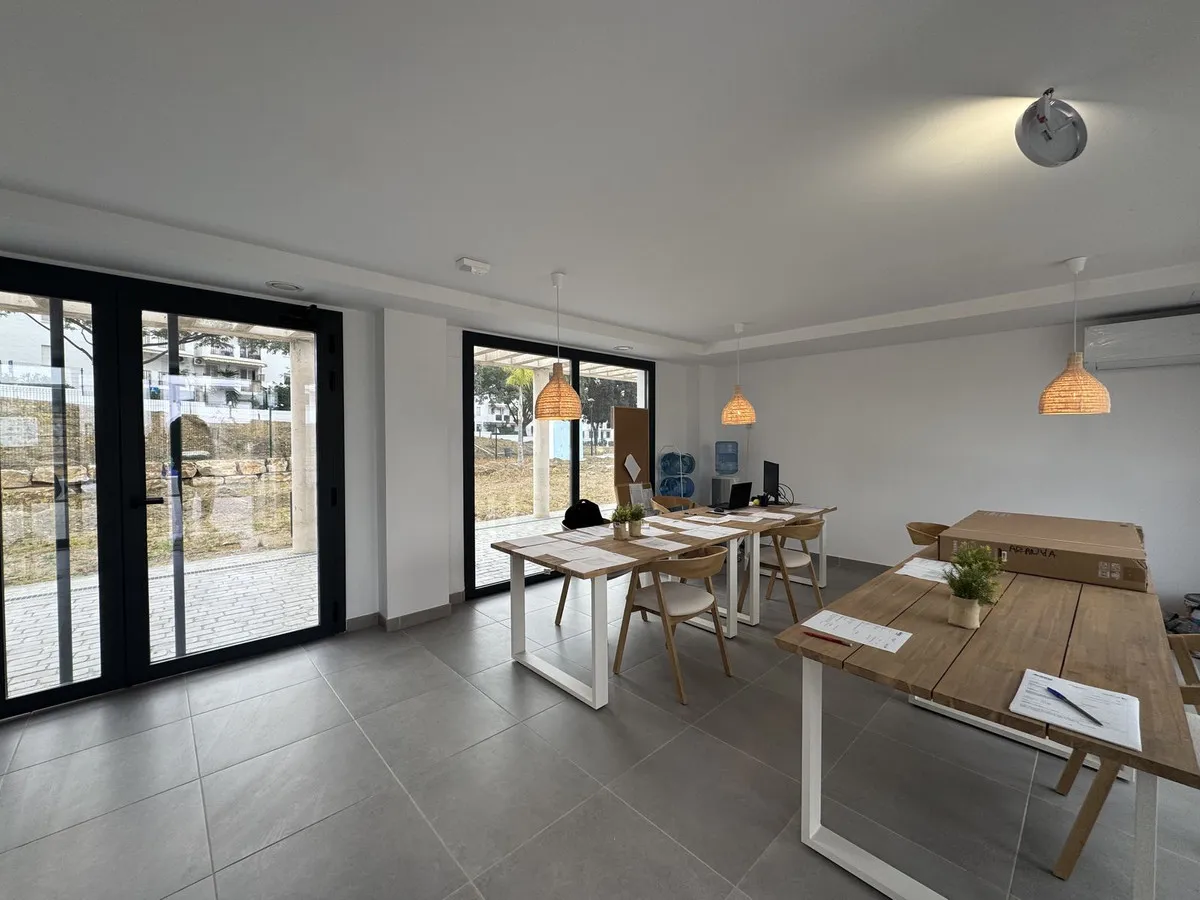 296bf644-b5c0-44e4-9344-17f97b0d3641