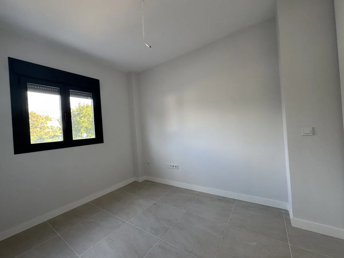 937791e8-c2f0-4ae3-b4c2-da8f697bc3ec