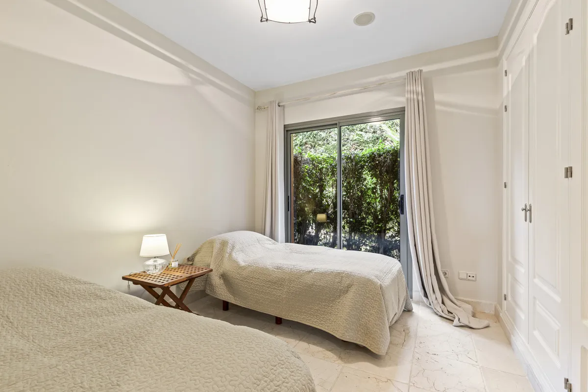 21cf663e-e03e-4ac2-902f-812a54f60e3f