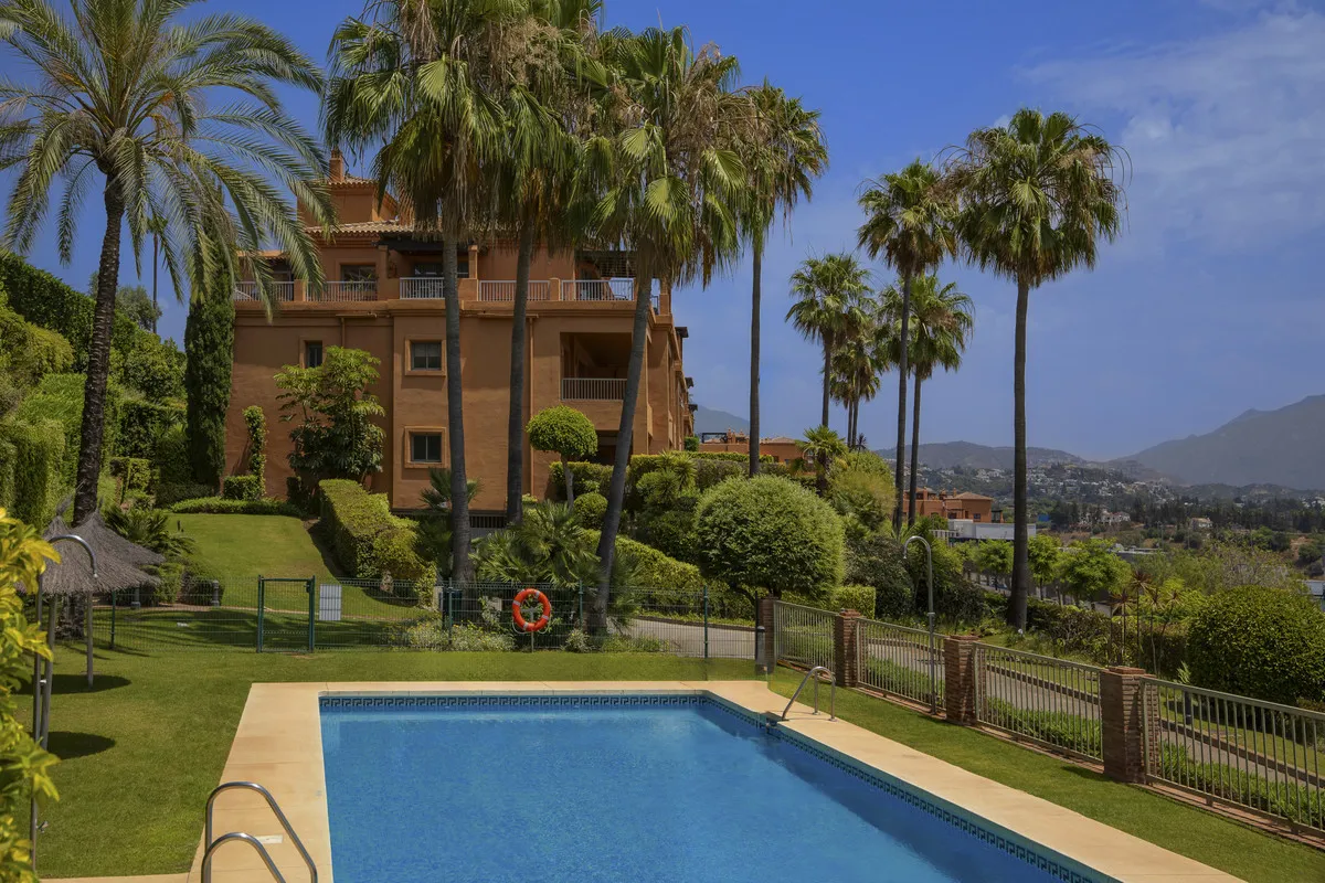 99645b8f-e714-40c9-846b-27de82354948