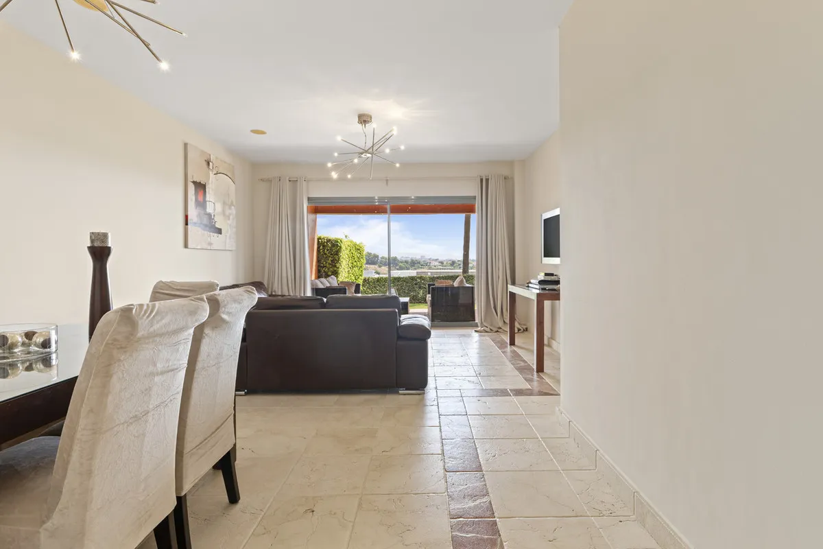 cca1e311-656f-4bae-8766-05eddb5b1fff