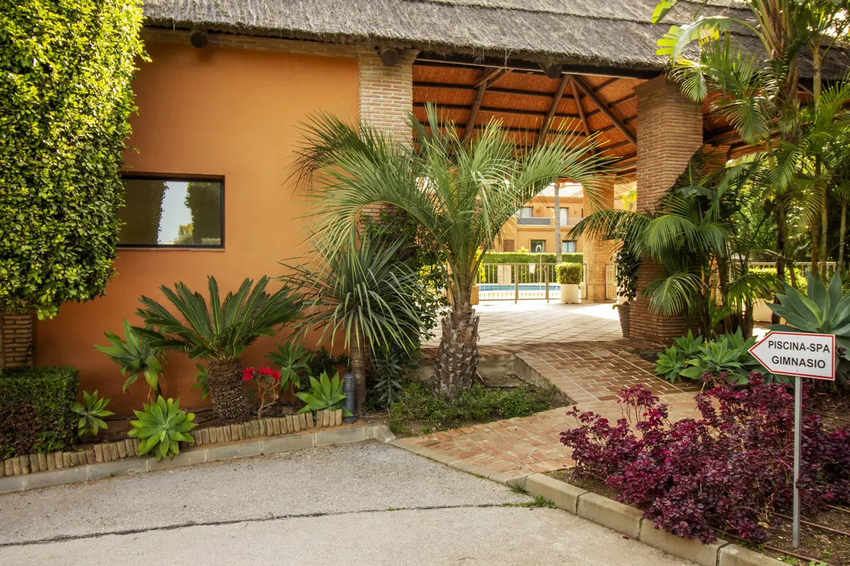 fbaf5c5c-21eb-4f92-8cbd-56d83686ad27