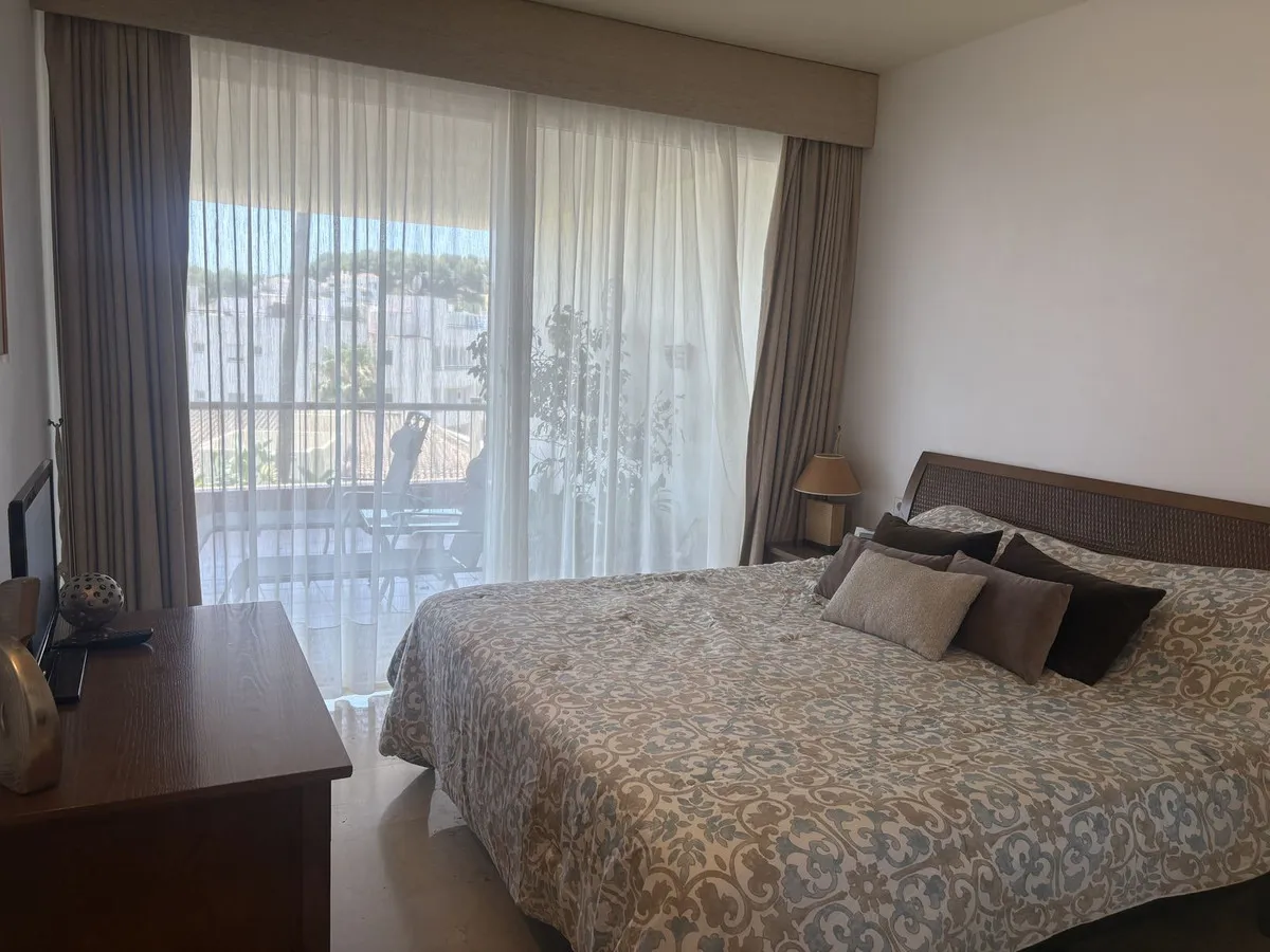 3ca8ee1a-5a2d-4108-926a-774320ffbc06