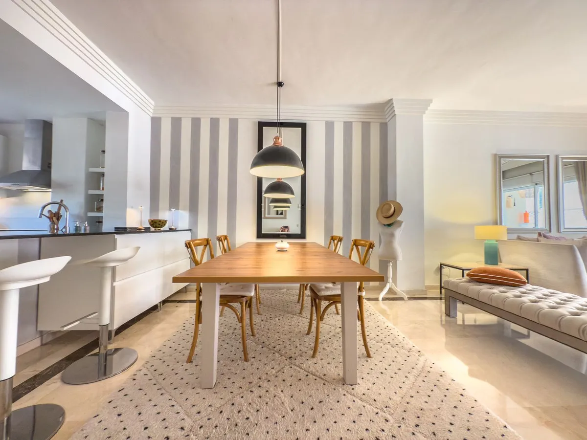 23713bbe-146b-4d97-ac04-99b68d4f8e93