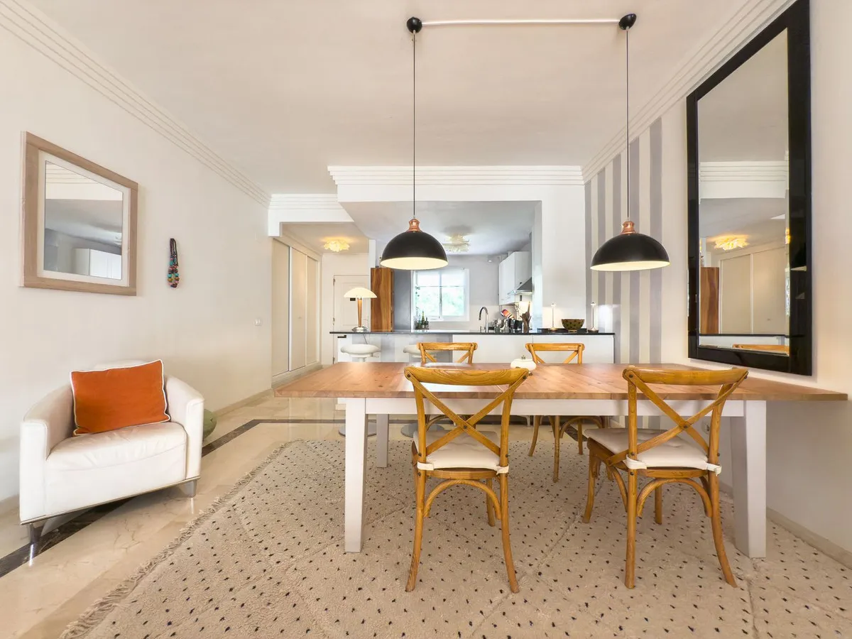 b5d43e78-3250-4579-838a-946d21ad752e