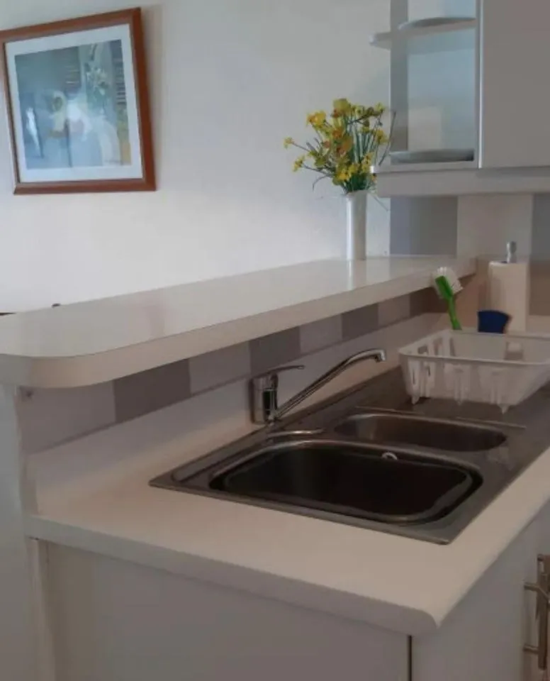 eea8ed0a-8a6e-4563-a813-0080baebeda0