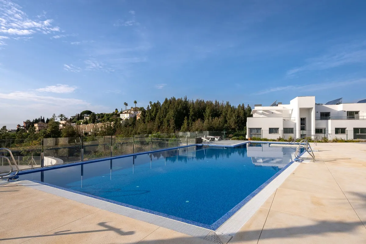 096de7c9-0ecb-4657-80cc-feb031e88c5a