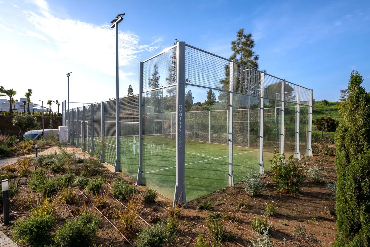 0adf8958-69dc-48bf-9e13-488b32ec5a9e