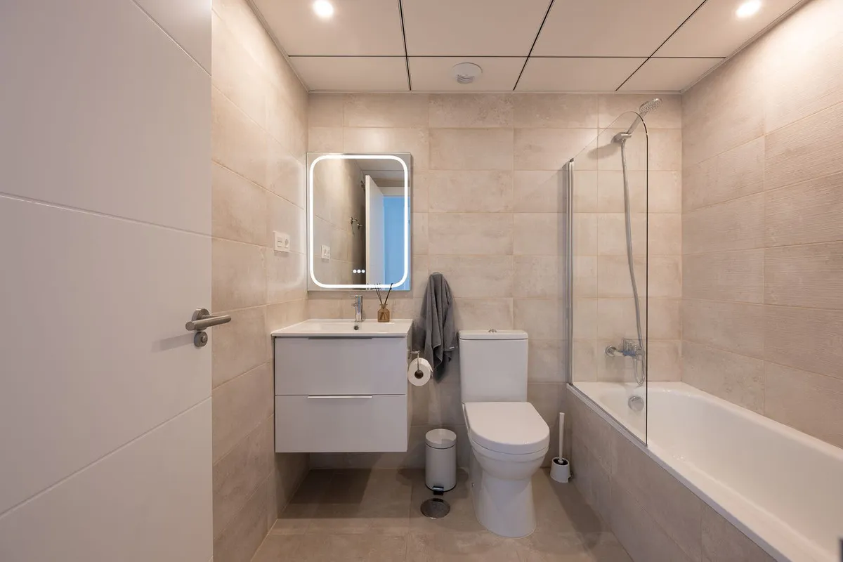 3a109caf-f77f-404b-a7ab-123ff5e78980