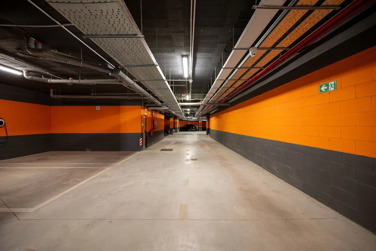 8bf7449c-de38-4b8c-a49a-5b7a5a722c0e