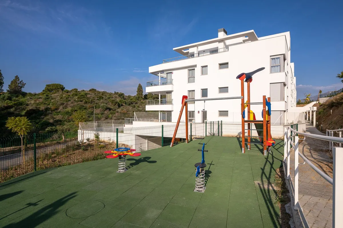 9c45759e-36ed-474e-b154-c678c4a967fc