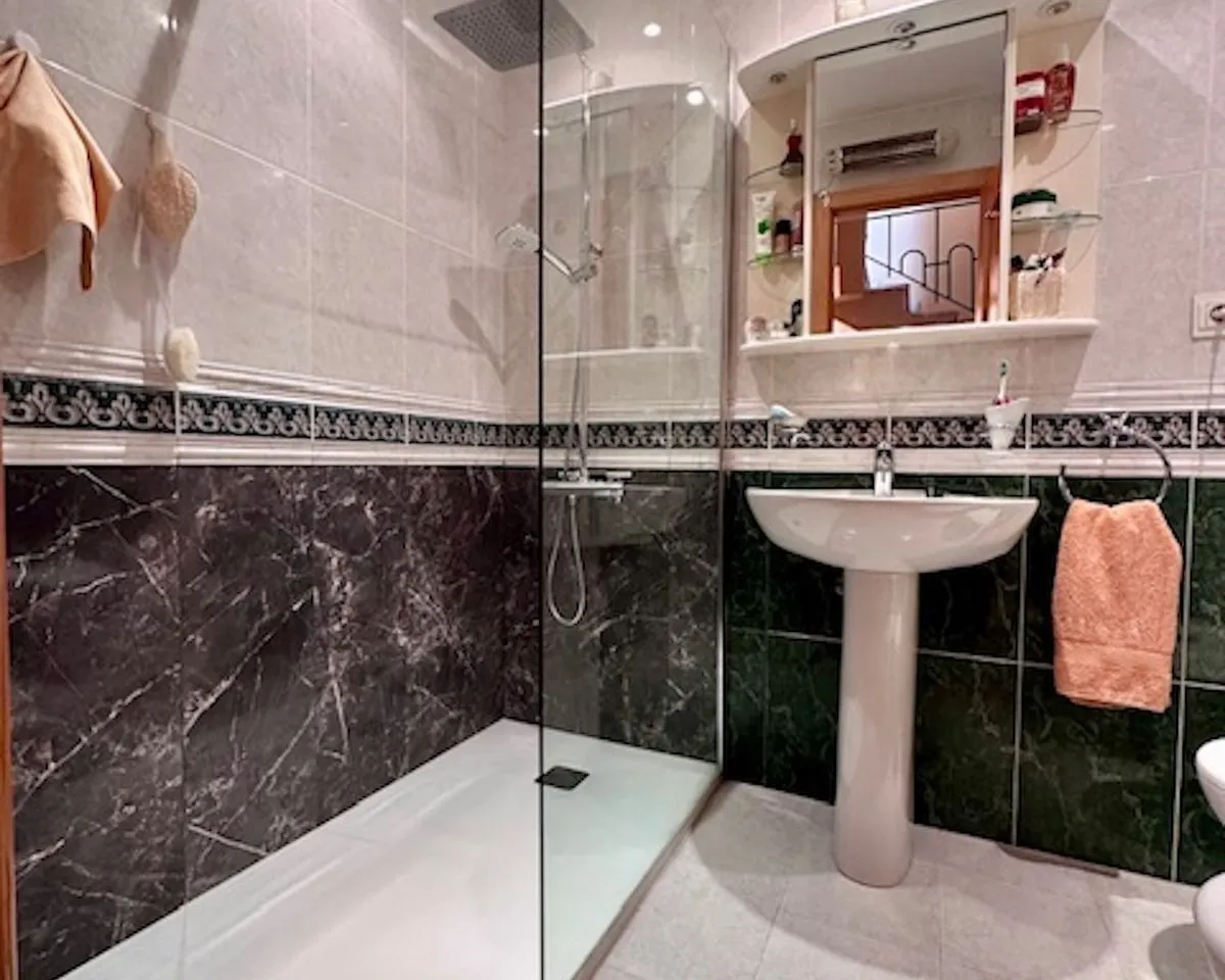 2e9181af-59df-474b-a046-8b97f6a5dc2c