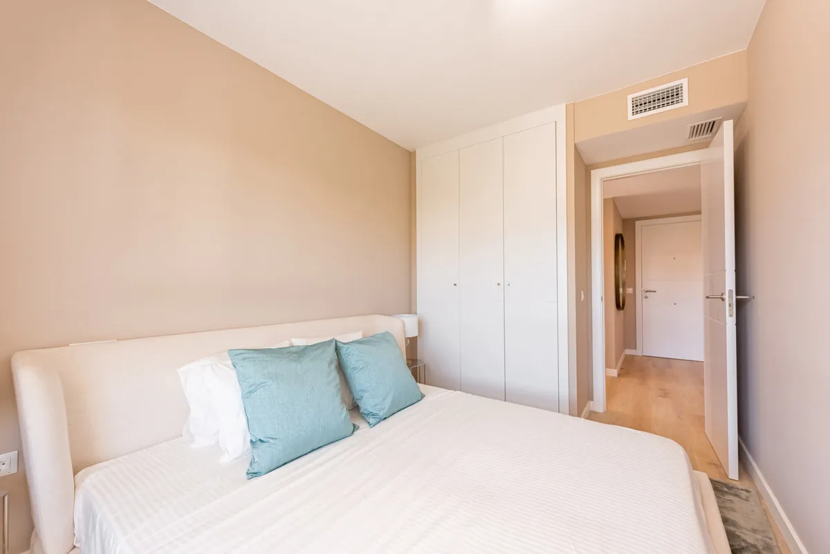 4abb99f0-03d9-4839-9f31-a2ac56a39ca4