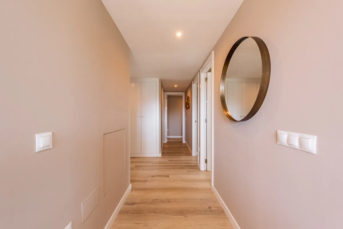 837b8fb7-70a2-4e58-878b-9eedec518893