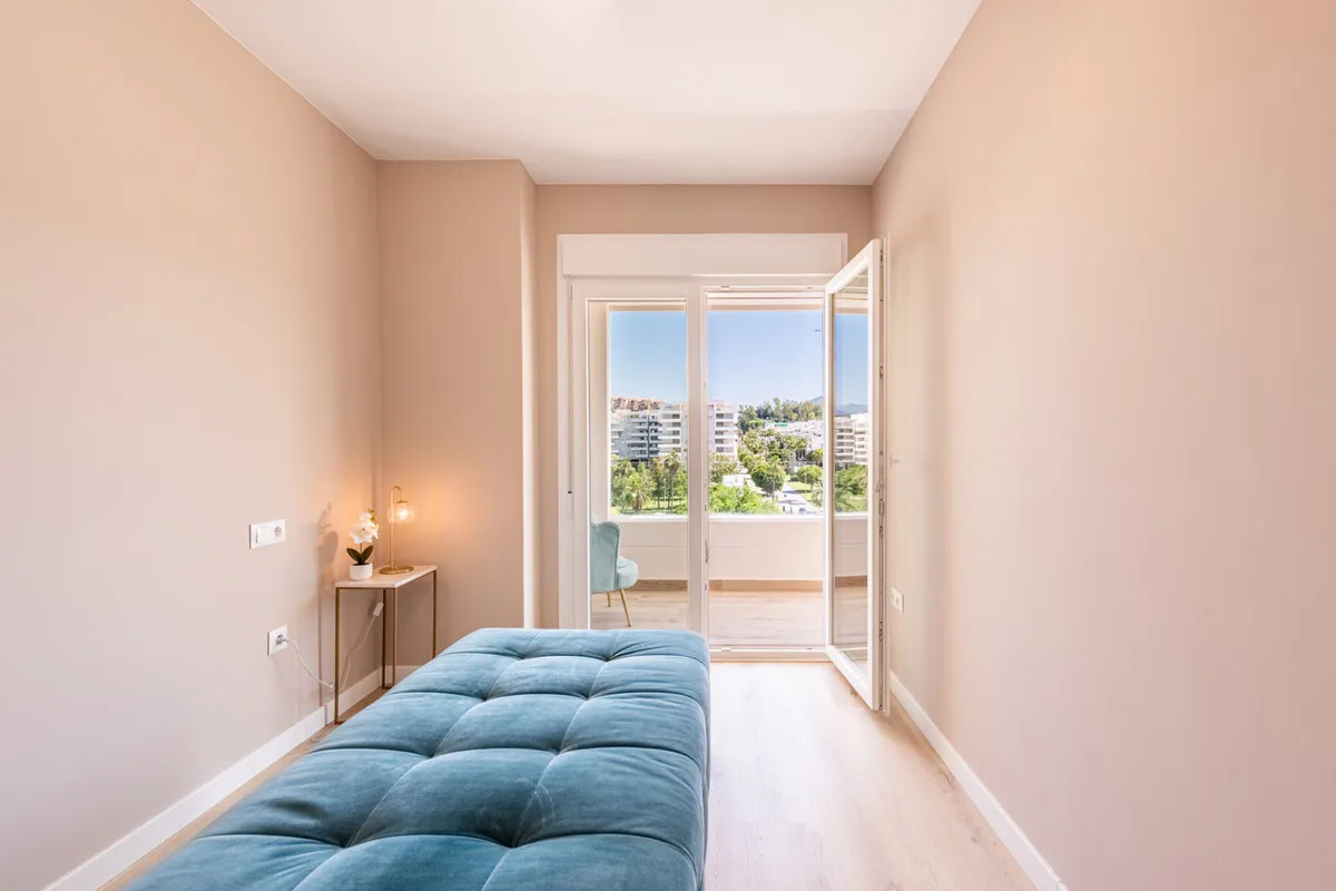 b7373eda-ac7b-4f13-a4ec-6de2edcc06ea