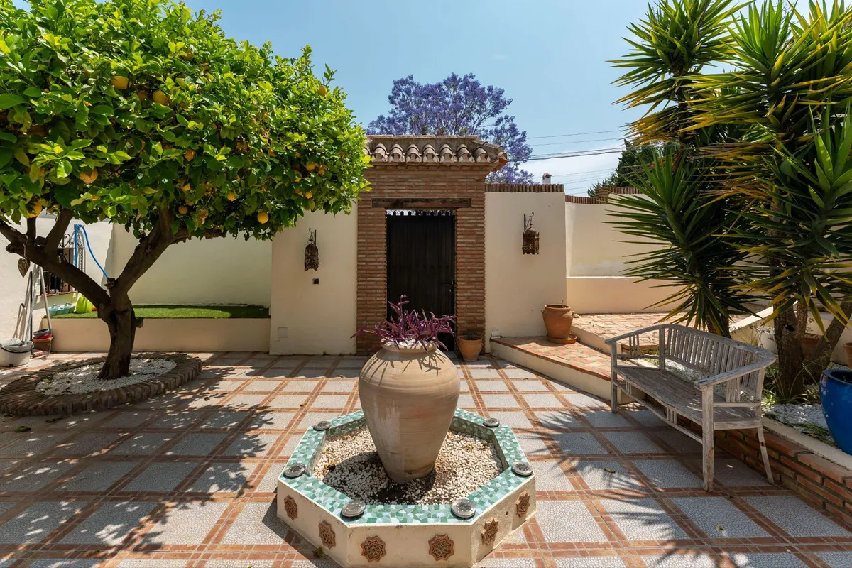 1a117cdb-39f7-4708-b72d-03b831c9d56f