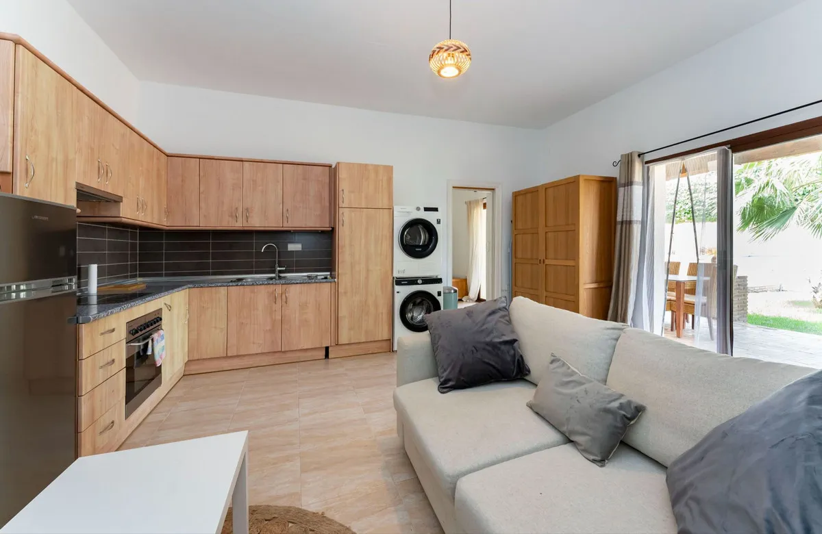 49c771b5-6abf-4982-8b2a-471d08c722e8