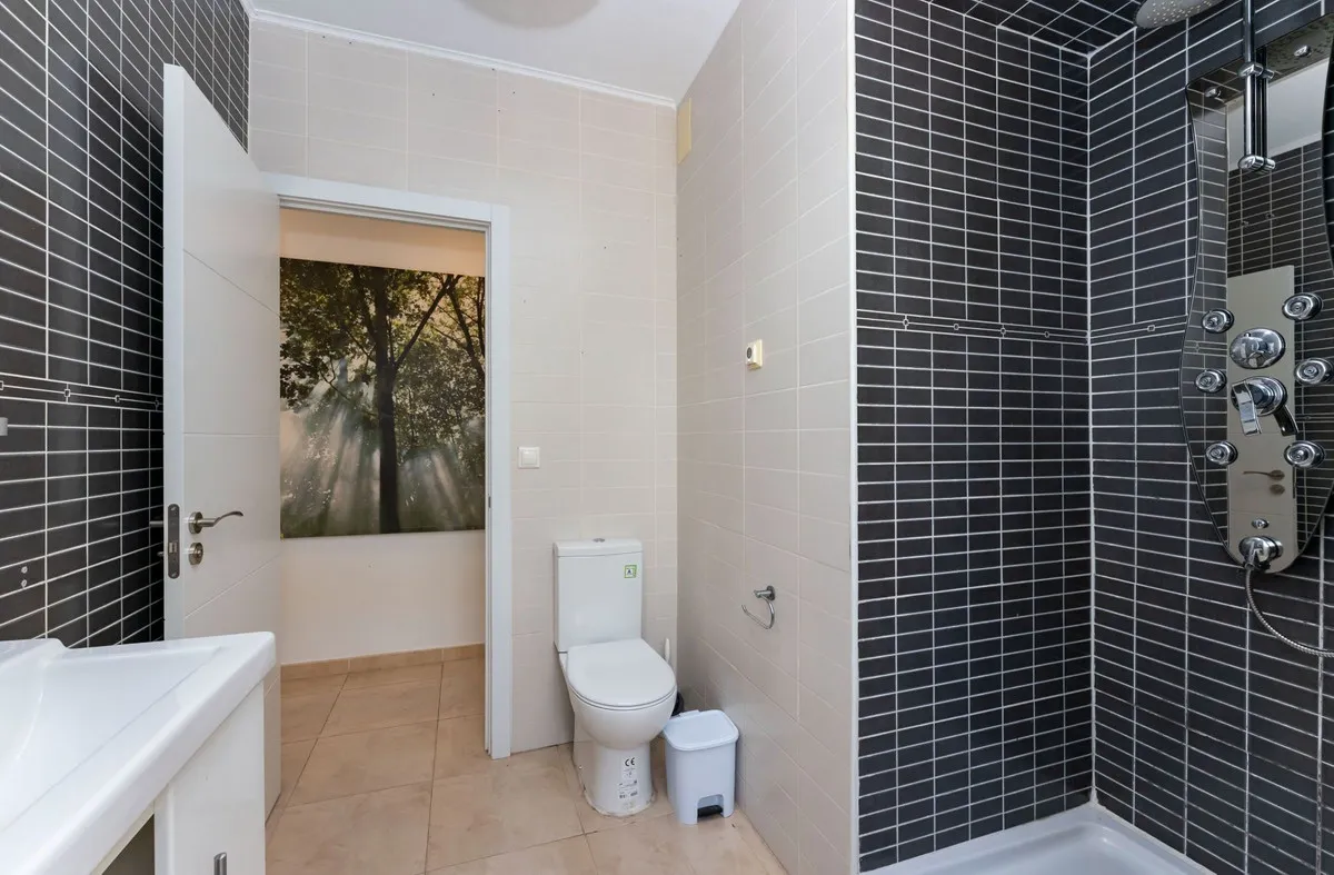 6264a62b-d032-4fe2-ba9a-df3013b8a1fe