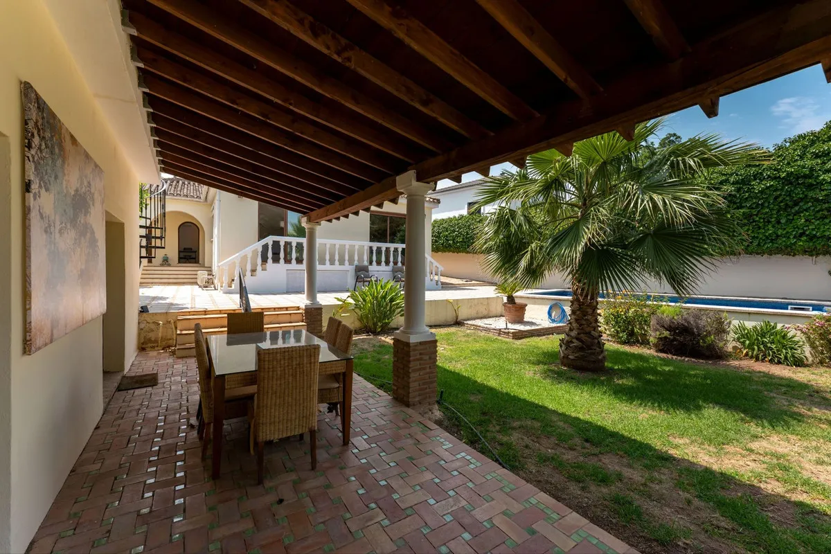 7a353345-406f-4b78-8ade-a2d9d01516f0