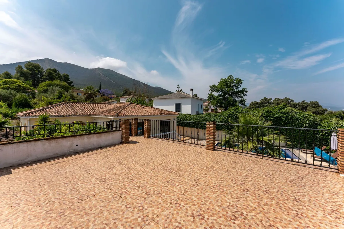 7d4b61a3-f5f3-4e1d-83af-13090f876874