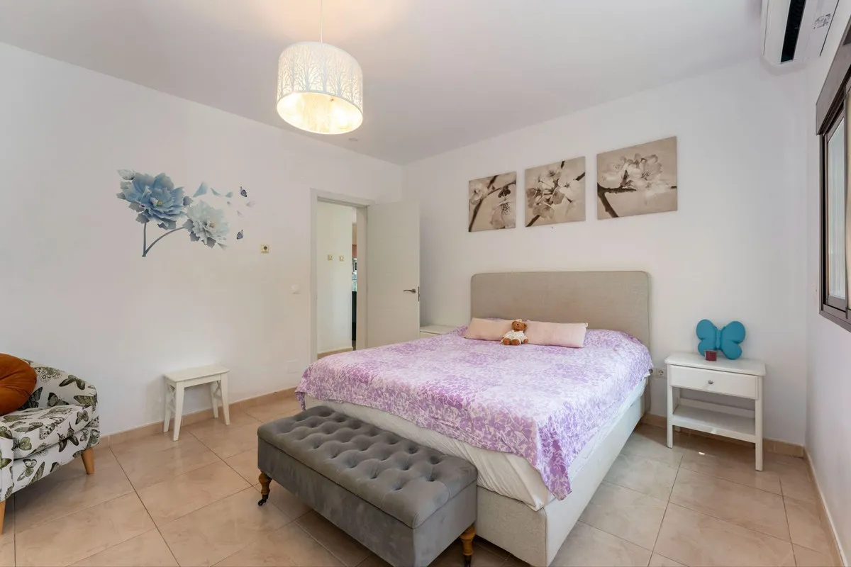 fce209f8-d088-471e-93d8-a6821ba16db4