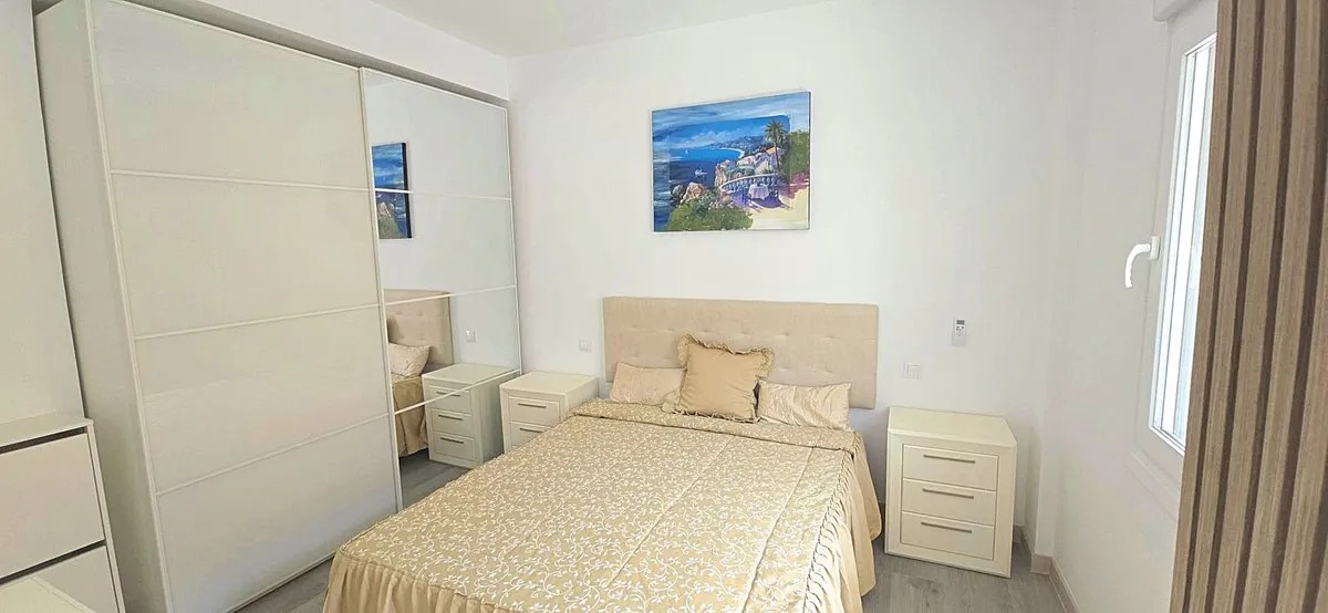 46c13b6e-7eb5-4e77-80ca-559d002ef03c