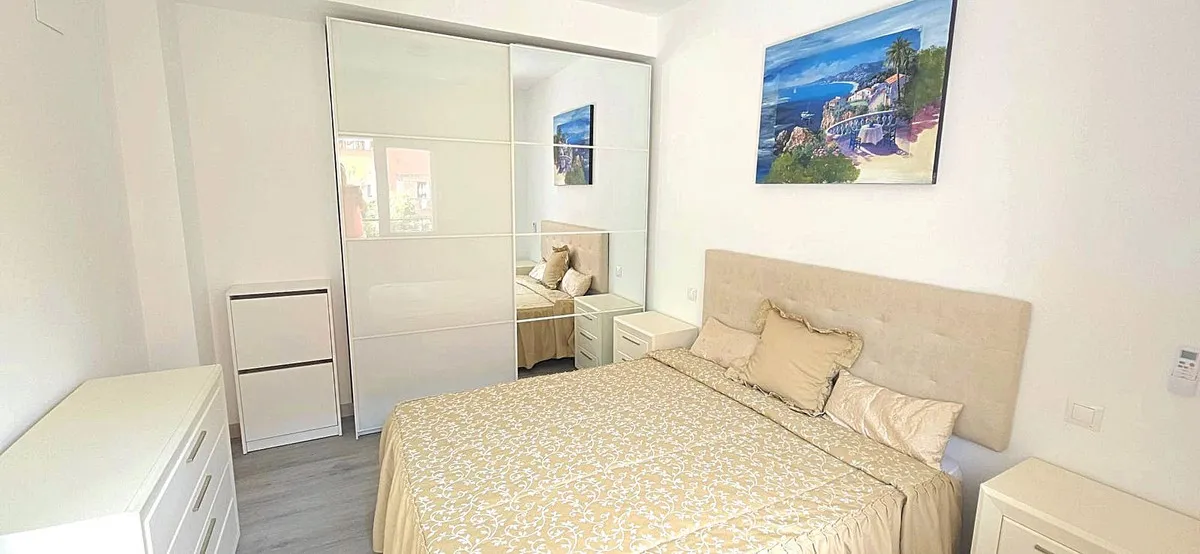 4c34c14c-03f8-48b6-b826-1857dc02229c