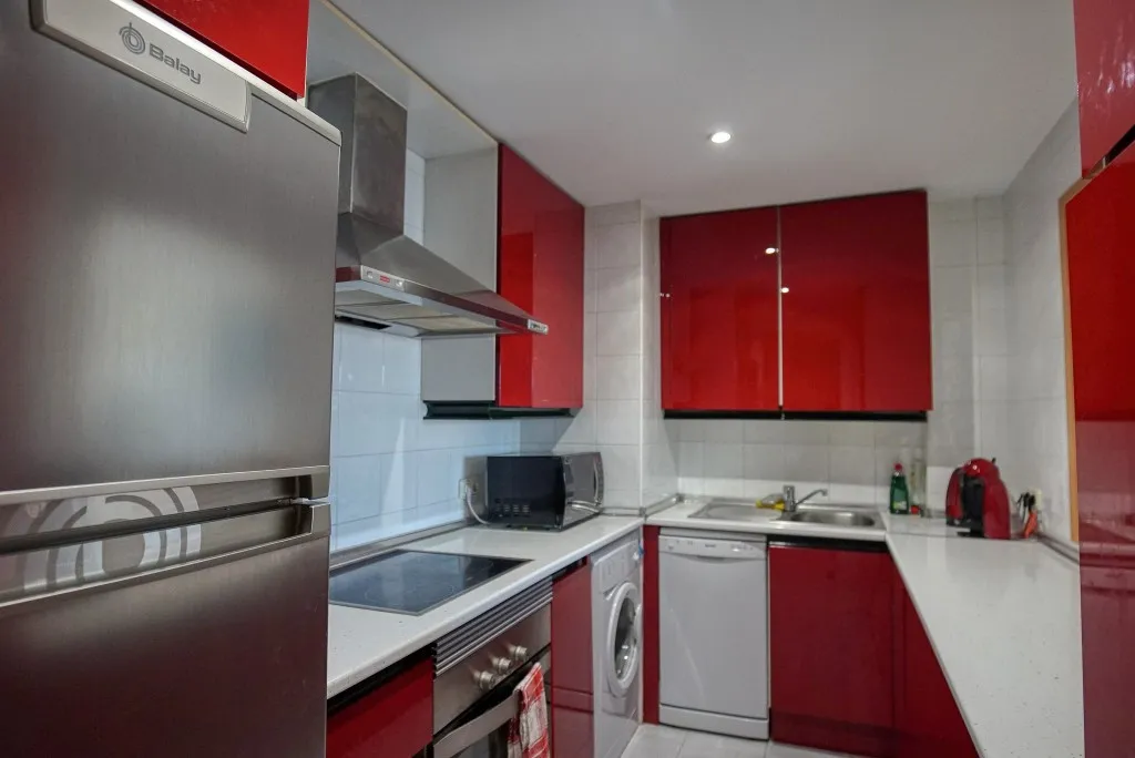 6e5b0d9c-207b-434c-a122-230b380b2818