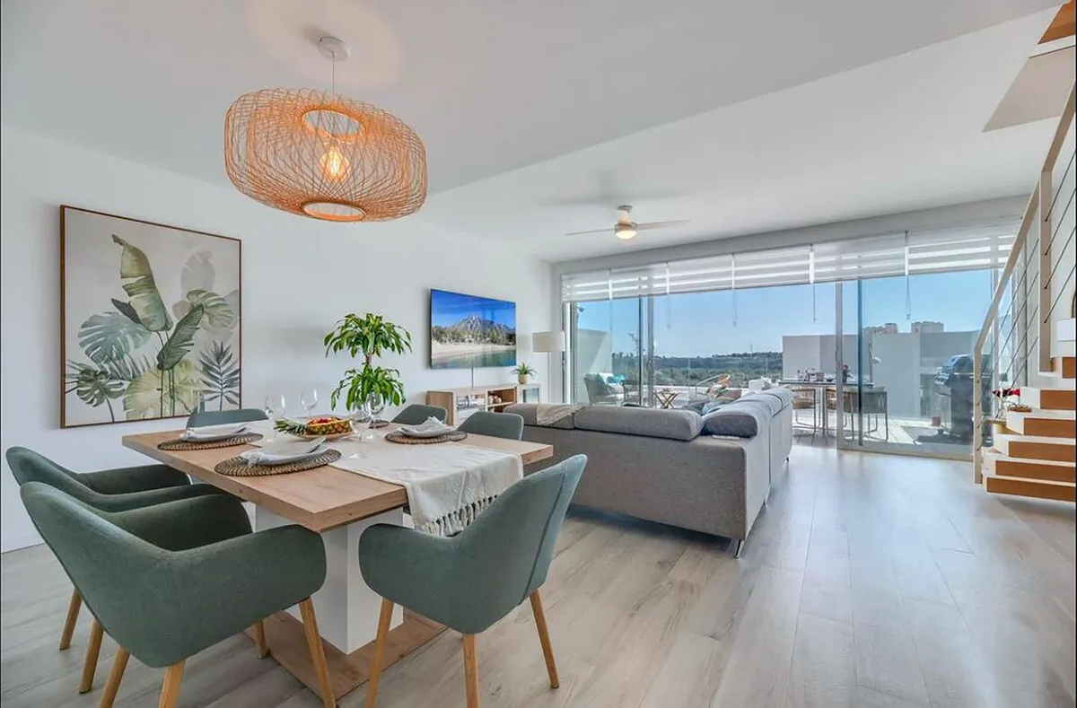 0d738ba6-9cef-4ebd-889d-9a633110c420